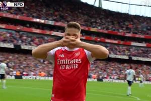 新援连线！埃泽反越位助攻，约克雷斯轰赛季第3球，阿森纳2-0领先