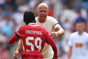 斯洛特：现在必须让伊萨克逐步恢复 柯蒂斯-琼斯不会出战伯恩利