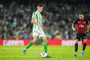 阿尔蒂米拉：我小时候发育成长较晚又瘦又矮，因此离开巴萨青年队