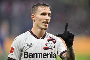 格里马尔多单场德甲两次任意球破门，自2014年以来首人