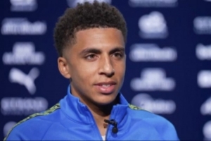 刘易斯：曼城对我而言意味着一切，继续与瓜帅合作只会让我进步