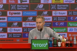 尤尔曼德：勒沃库森在需要向对手施压的时候，表现得很有韧性