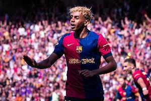 17球15助攻，亚马尔2025年代表巴萨和西班牙共直接参与32个进球