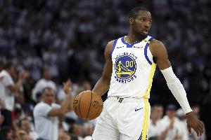 名记：勇士最多给库明加2400万起薪 不然会没空间签霍福德等人