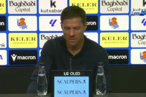 阿隆索：赫伊森应黄牌！裁判解释我不信服 本赛季还会有以少打多