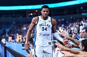 字母：能让1200万希腊人快乐&能够激励下一代 这是我生涯最大成就