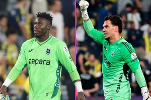 土超曼市德比奥纳纳埃德森首秀隔场相望，弗雷德萨维奇均打满