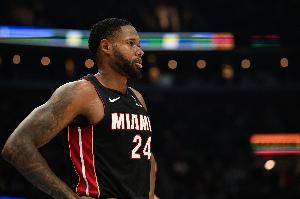 美记： 海史密斯预计交易截止日前回被交易到争冠球队