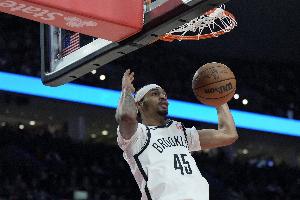 基翁-约翰逊新赛季薪水为234万 但保障部分仅27.2万