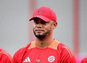 蓝军去年也曾邀请执教？孔帕尼：对我那不算机会，而是疯狂的悖论