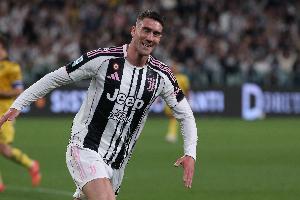 状态火热！弗拉霍维奇本赛季4场比赛3场进球，贡献4球1助