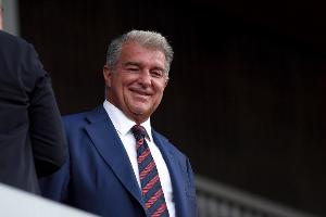 每体：巴萨与Spotify在纽卡斯尔进行会面，双方商讨未来赞助事宜