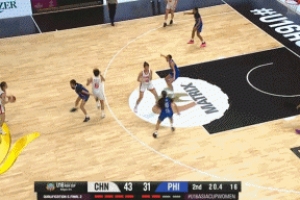 主攻手！李沅珊14中6砍半场最高15分 三分7中3