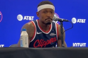 比尔：我100%想长留快船 我妻子就是洛杉矶的&我也很适应这里