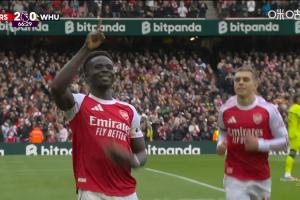 英超200场里程碑破门！萨卡点射再下一城，阿森纳2-0领先