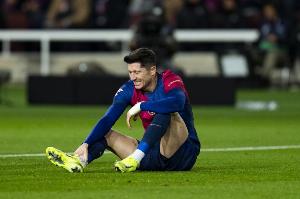 错失扳平！莱万巴萨生涯16次主罚点球：命中13次，命中率仅81%