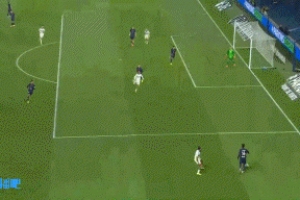 巴黎防线被打穿！杜埃回传失误，莫雷拉破门，斯特拉斯堡反超比分