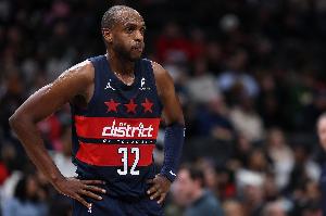 佛伯乐给我严查！奇才剩6秒直接长传前场 完成失误自杀！