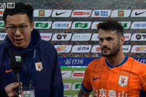 瓦科：很感谢克雷桑2次让点给我，但我都没罚进，有信心拿下金靴