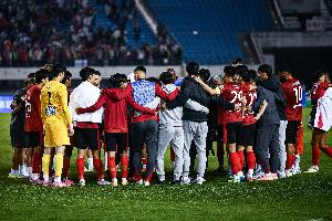 足球报：若无法解决降级后准入资金需求，亚泰或将告别中国足球