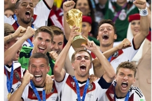 德国队祝拉姆42岁生日快乐，为国家队出战113场+问鼎2014年世界杯