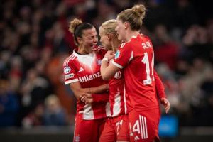 惊天逆转！拜仁女足连扳三球，主场3-2逆转卫冕冠军阿森纳