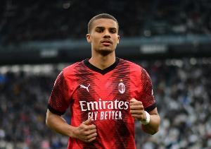 佳夫谈加盟纽卡：阿莱格里曾说会给我机会，但我想尝试不同的东西