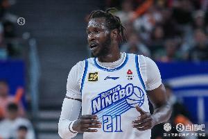 上赛季场均12分8板！媒体人：北京首钢将签下芒格·马帝昂