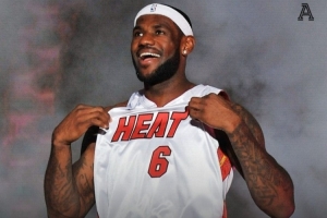 TA评选出了21世纪十大球员变动：老詹决定排第一&个人三次上榜