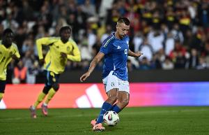 卡马达：我受到了伊布的启发，他曾是世界上最强的球员之一