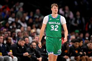 都耐心些！弗拉格近6战场均20.5分6板3.7助1.5断 真实命中率61.8%