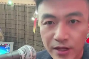 这到底是什么神仙进球？直接把防守人整懵了！