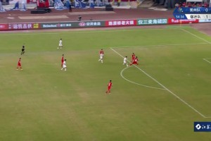 埃泽反越位助攻，约克雷斯轰赛季第3球，阿森纳2-0领先