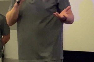 上海申花VS山东泰山赛前发布会，小将吴启鹏:面对困难，做好准备!