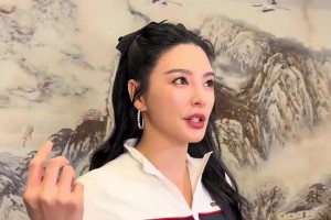 业余联赛的通病！网友吐槽：蒙超联赛快把内蒙踢散了。。。