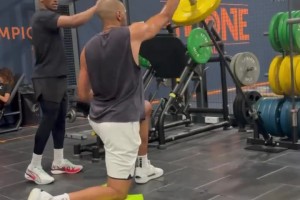 巴爷再带快船冲一次吧！36岁巴图姆已经开始恢复力量训练了