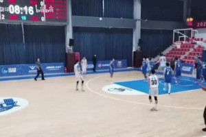 收藏球鞋都是用来穿的！安东尼展示收藏的球鞋！