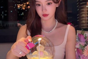 生日快乐呀！女主播金佳悦晒吹蜡烛视频，颜值太高了！