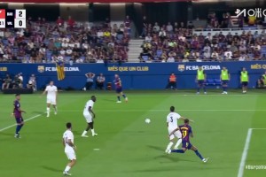 漂亮的配合！拉什福德精妙传中助攻！拉菲尼亚后点抢点铲射破门！