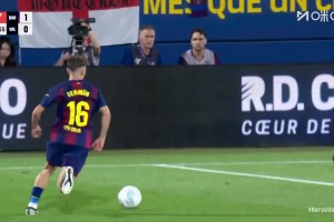 巴萨1-0取得领先！费兰不停球妙传助攻，费尔明小角度推射破门！