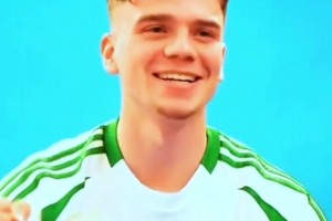 这人会不会踢球？训练时的帕尔默