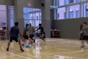 威少最新训练视频：爆发力依旧强横，定点三分快准狠