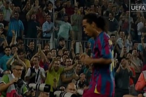 今年再拿一个？吉拉西24/25赛季欧冠金靴奖开箱仪式！