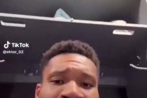 土耳其球迷在字母哥Ins直播间刷国旗，后者爆粗让他们滚出直播间