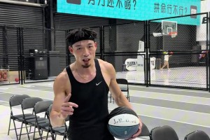 陈登星挑战甲亢哥飞跃12张凳子，成功超越！