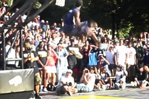 没想到吧！童年女神王祖贤居然是打篮球出道的