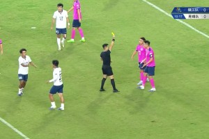 传的漂亮顶的精彩！宿迁队张文回头望月助球队先拔头筹！