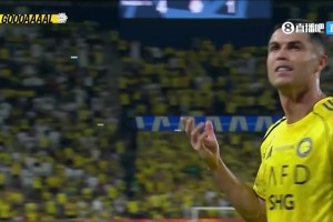 总裁梅开二度！科曼做球助攻C罗推射破门，攻入生涯第945球！