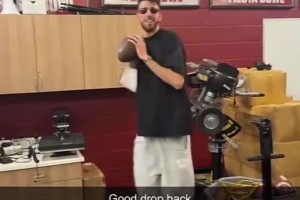 峰哥谈詹姆斯黑点：硬捧布朗尼进NBA，变性打女篮商业价值更高！