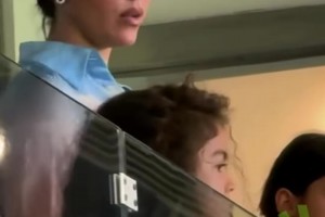 顺利拿下第一座金球？回顾登贝莱上赛季的经典庆祝动作！